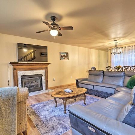 Spacious Tobyhanna Home With Lake Access And Fire Pit! Dış mekan fotoğraf